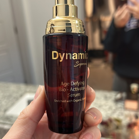 Dynamic Age defying bio-Activator Serum - Picture 4 of 10